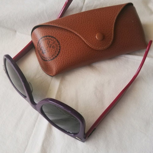 Ray Ban sunglasses used with purple frame and black-blue lenses