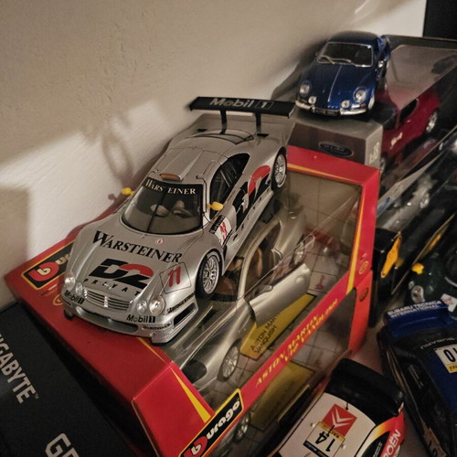 Collectible model cars and motorcycles new, various brands