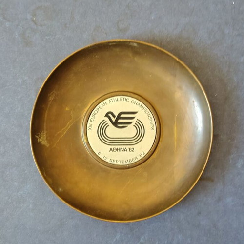 Rare commemorative plates from 1982 European Athletics Championships like new