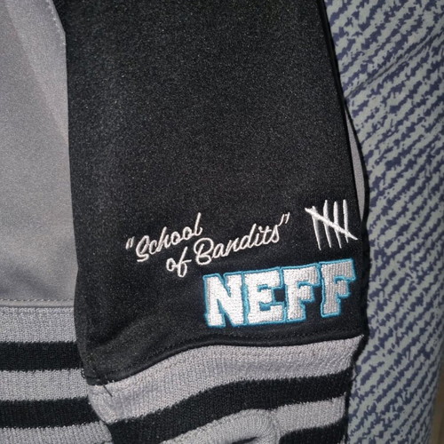 Neff Vintage Limited School of Bandits Hoodie New, Size L