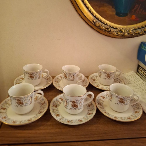 Porcelain coffee set unused, 6 cups and 6 saucers