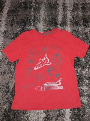 Children's blouse like new for 6 years old, red