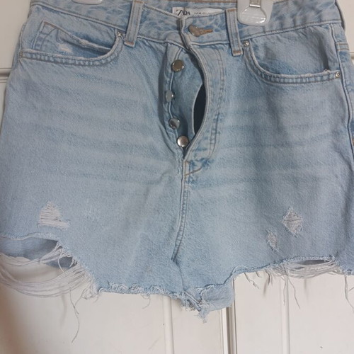 Zara denim shorts new, size 38, blue