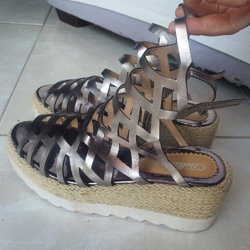 Summer platform sandals silver like new, size 40