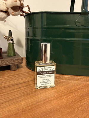 The Library of Fragrance Funeral Home Eau de Parfum δείγμα μεταγγισμένο