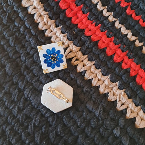 Ceramic pins handmade set of 2, blue and silver