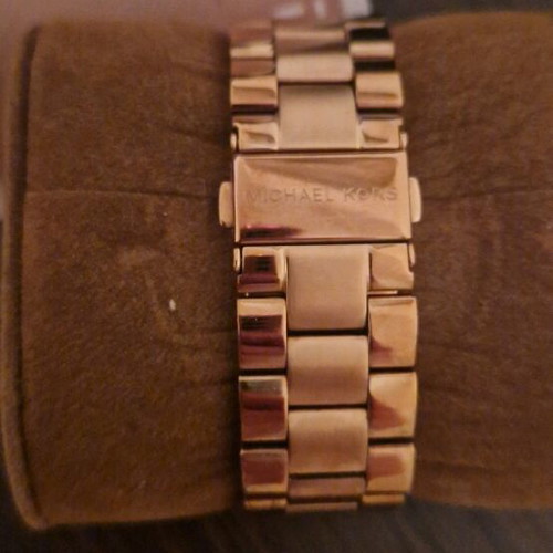 Michael Kors wristwatch women's like new, rose gold with blue dial