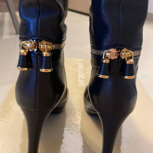 Sergio Rossi over-the-knee boots like new, size 36, black leather
