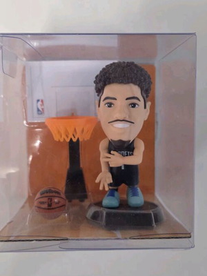 La MELO BALL figure used from NBA ballers series by ZURU