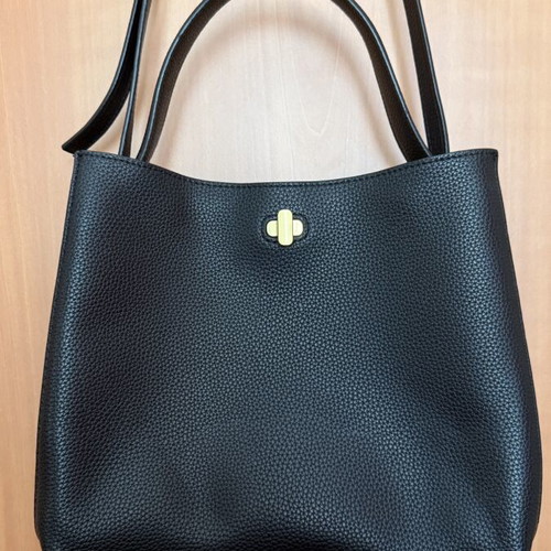 Mango crossbody bag like new, black