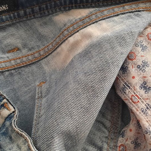 Attrattivo denim shorts size W27 like new, 5 pockets, blue