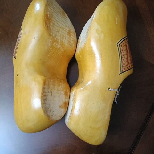 Dutch wooden shoes new