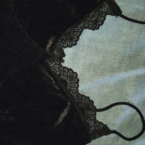 Velvet Gothic Crop Top Shein new, black with lace trimming