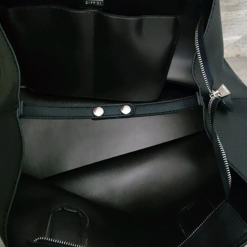 Caprice large hand bag used