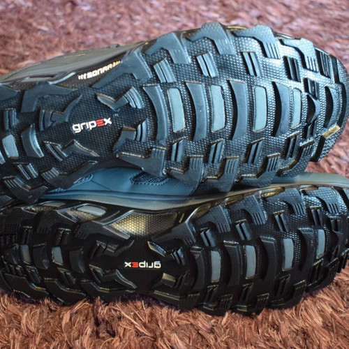 Mammut MTR 71 Low Gore Tex men's sports shoes like new, size 43.5, gray and orange