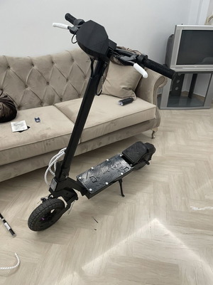 Kukirin G2 electric scooter like new, total black, 550 km