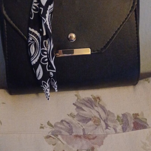 Shoulder bag new in black with gold details