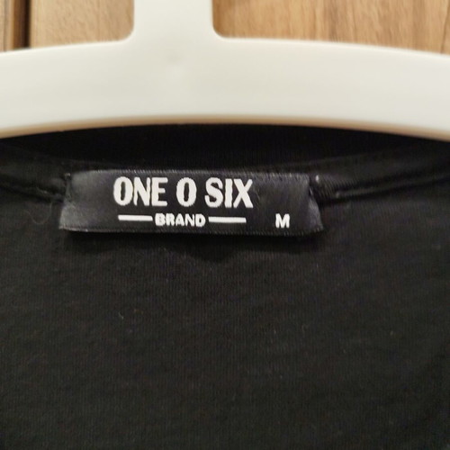 One O Six Brand black cotton t-shirt size M