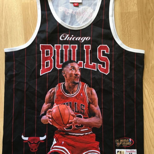Mitchell & Ness Chicago Bulls Pippen 97 Finals Black Basketball Jersey used