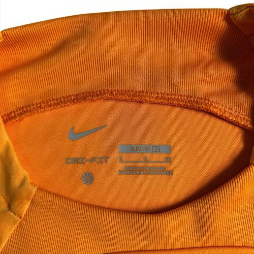 Nike FC Barcelona Vintage Y2K 2021-2022 Beko Training T-shirt like new, orange navy
