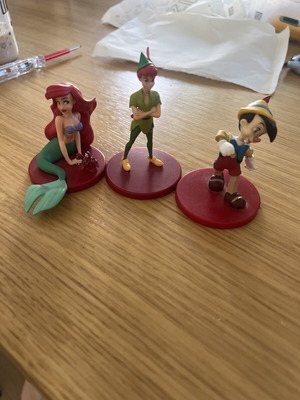 Disney figures set of 3 like new