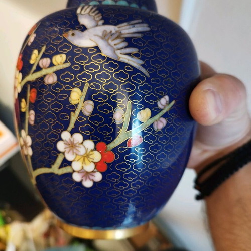 Set of 2 vintage Satsuma Moriage and Cloisonné vases like new