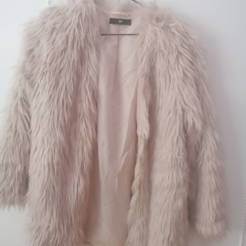Fur coat H&M beige size M like new
