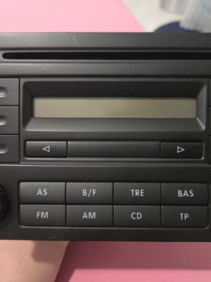 Ραδιόφωνο CD Volkswagen Fox μεταχειρισμένο, πλήρως λειτουργικό