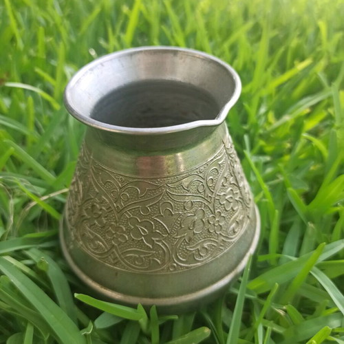 Decorative cezve used with embossed design