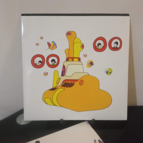 The Beatles Yellow Submarine LP vinyl 180g 2012 edition like new