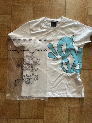 Syna World T-shirt size M new, white and turquoise