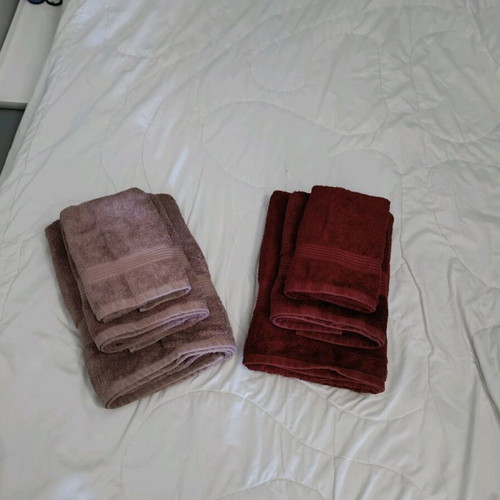 Bath towels new with small, medium, large sizes