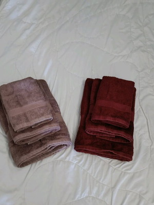 Bath towels new with small, medium, large sizes