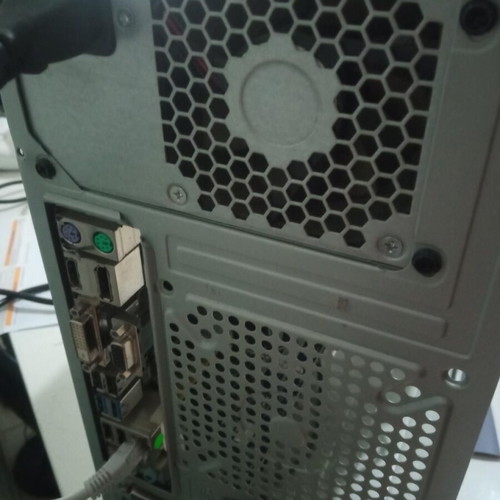 Pc i3 4150 with 6GB RAM and 2 hard drives used