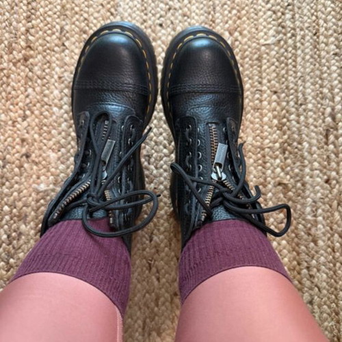 Dr. Martens platform boots size 38 like new, black