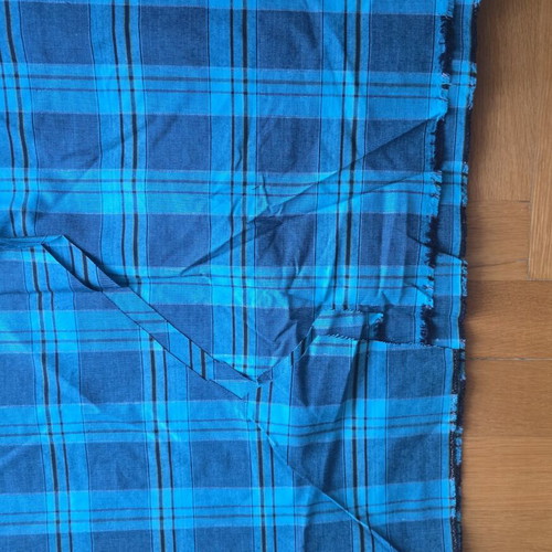 Checked fabric used, blue tones, 2.85x1.72 m