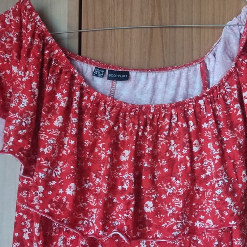 Midi dress red viscose Bodyflirt Large like new