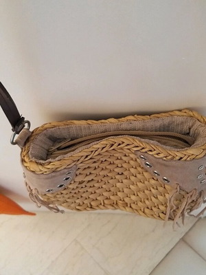 Straw bag like new