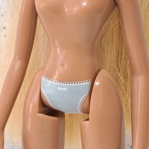 Bratz Ice Champions Vinessa doll used with flaws