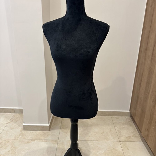Female Display Mannequin with Wooden Legs and Base like new