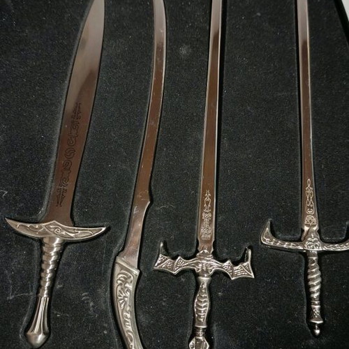 Letter opener set like new