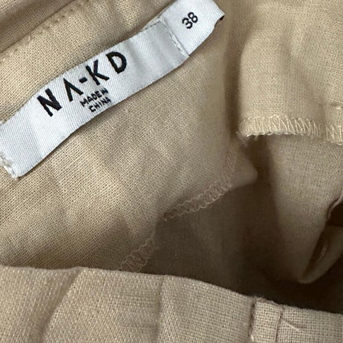 Na-KD linen blend high waist shorts, light yellow
