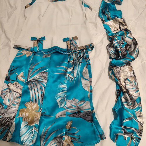Skirt and blouse set with sarong, triacetate fabric