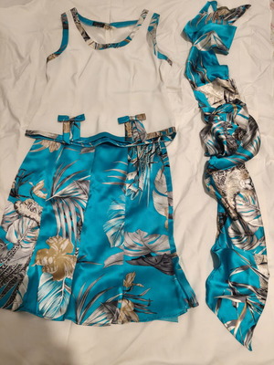 Skirt and blouse set with sarong, triacetate fabric
