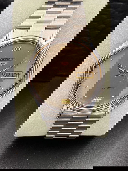 Seiko 5 Automatic