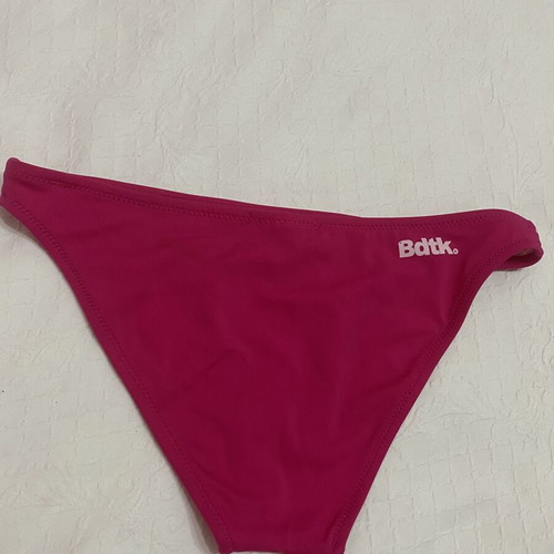 Bodytalk fuchsia bikini bottom size S like new