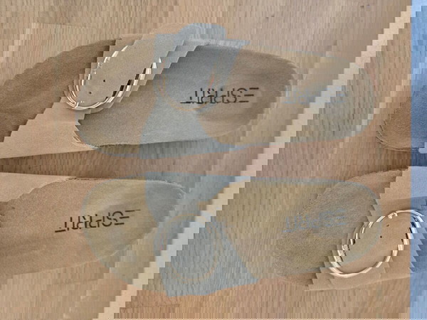 Παντόφλες Esprit