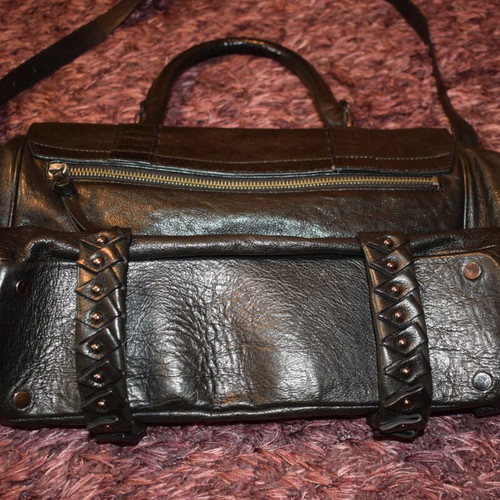 Diane Von Furstenberg Vintage Leather Hand Bag like new, black