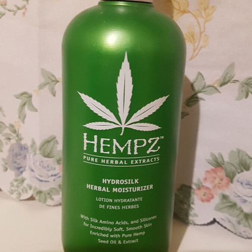 Body lotion Hempz used, moisturizing body lotion 472ml