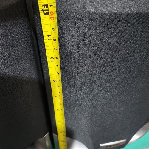 Philips two-way speakers with bass reflex, 100 watt, 6 ohm
